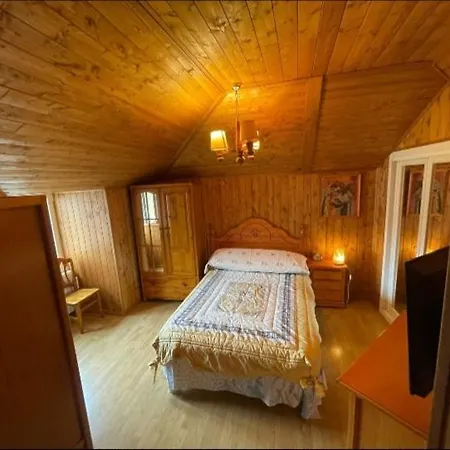 Cerca De La Granja *