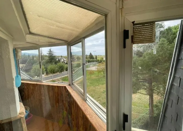 Cerca De La Granja *