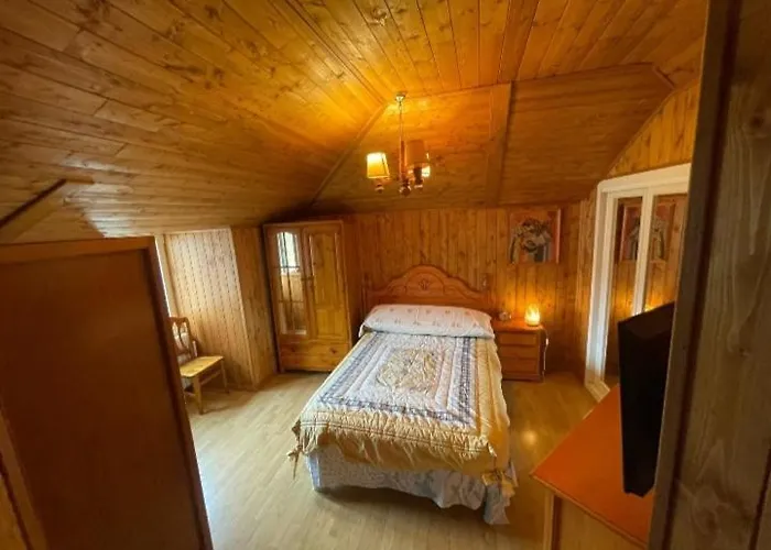 Cerca De La Granja *